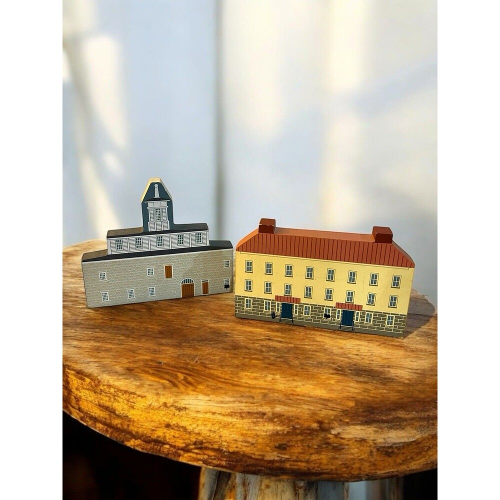The Cat's Meow Shaker Village Series Wood Shelf Sitter Round Barn & Trustees Off